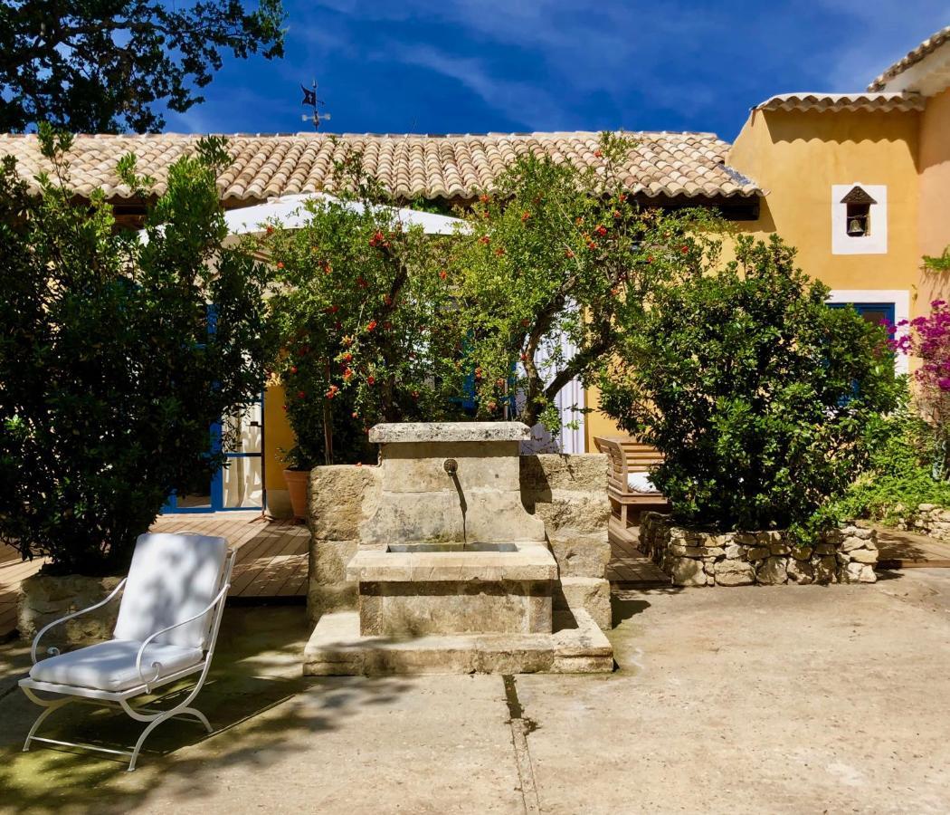 ホテル Bastide Du Regent ル・トール エクステリア 写真